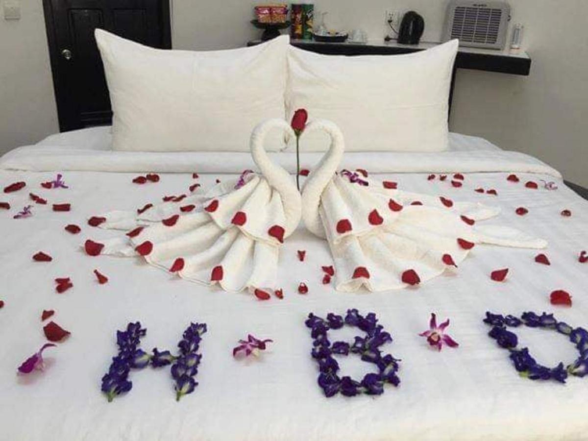 มูนไลท์ รีสอร์ต Hotel เกาะรงสำลน ภายนอก รูปภาพ