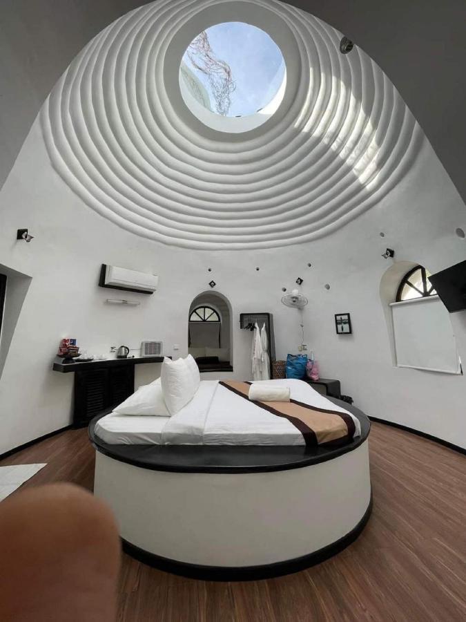 มูนไลท์ รีสอร์ต Hotel เกาะรงสำลน ภายนอก รูปภาพ