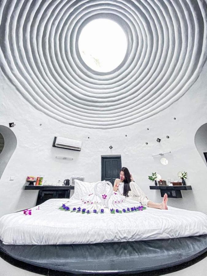 มูนไลท์ รีสอร์ต Hotel เกาะรงสำลน ภายนอก รูปภาพ