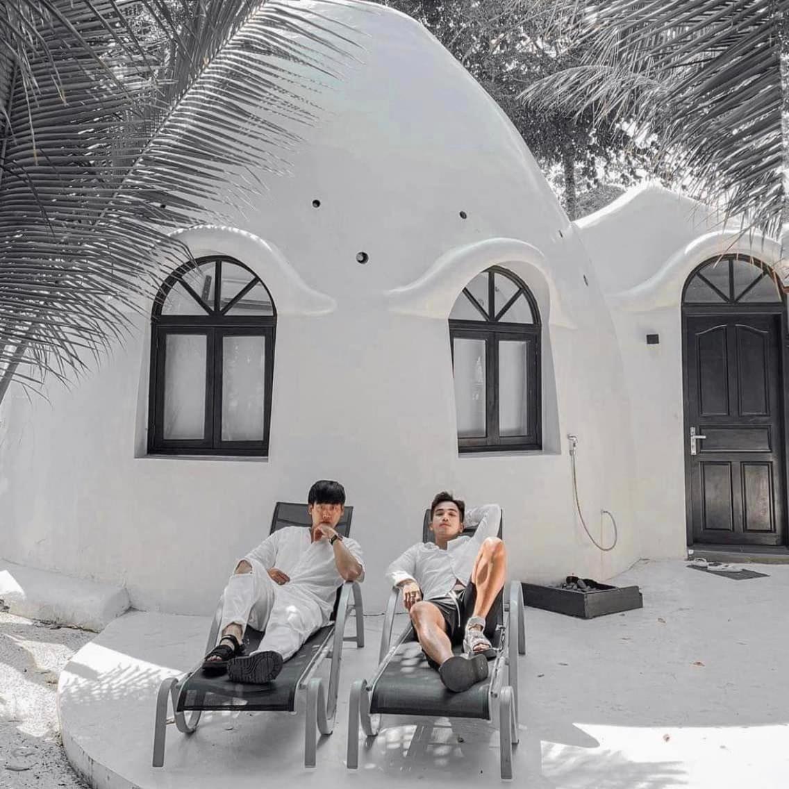 มูนไลท์ รีสอร์ต Hotel เกาะรงสำลน ภายนอก รูปภาพ