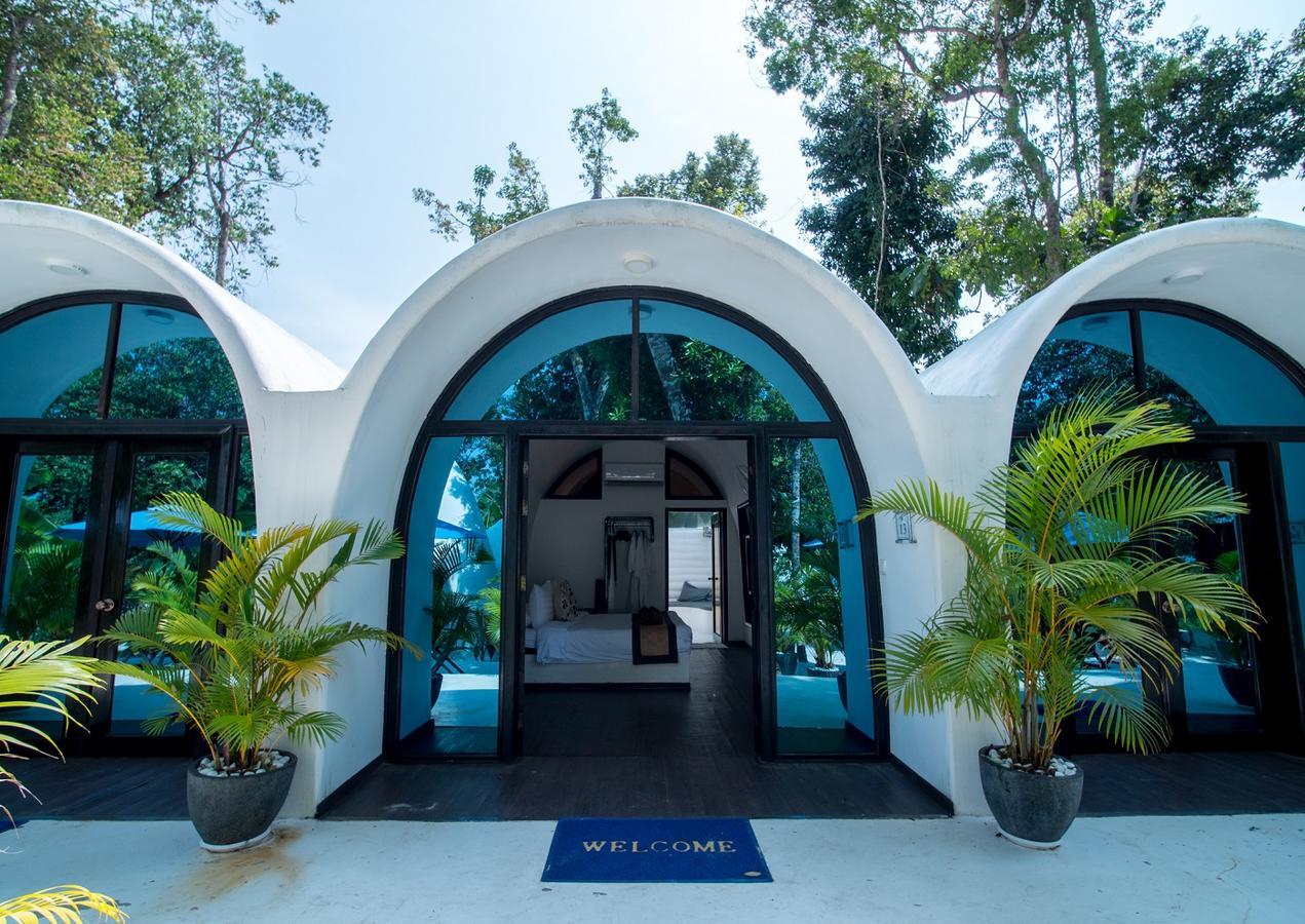 มูนไลท์ รีสอร์ต Hotel เกาะรงสำลน ภายนอก รูปภาพ