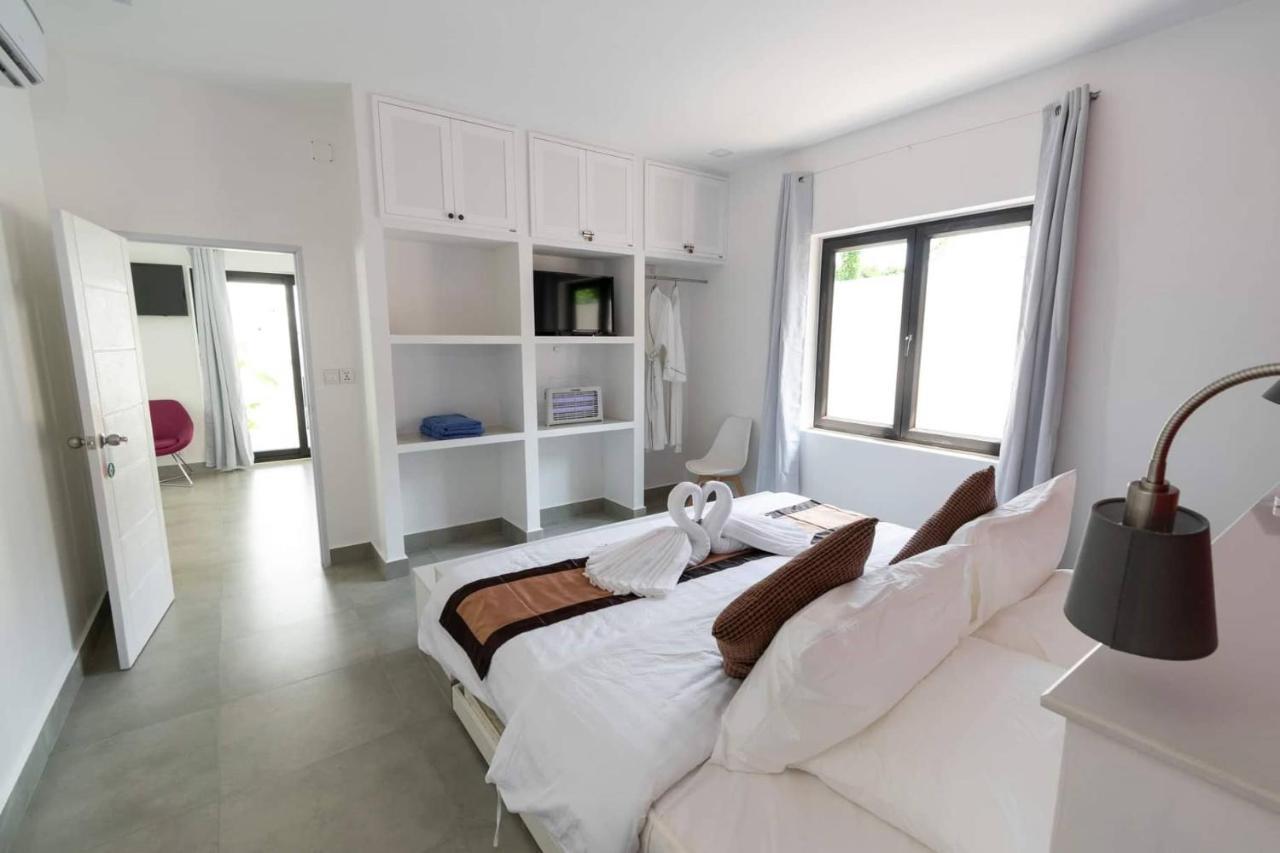 มูนไลท์ รีสอร์ต Hotel เกาะรงสำลน ภายนอก รูปภาพ